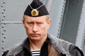 Putin speaks with Obama as Russian leader becomes ‘man of the moment’ in China